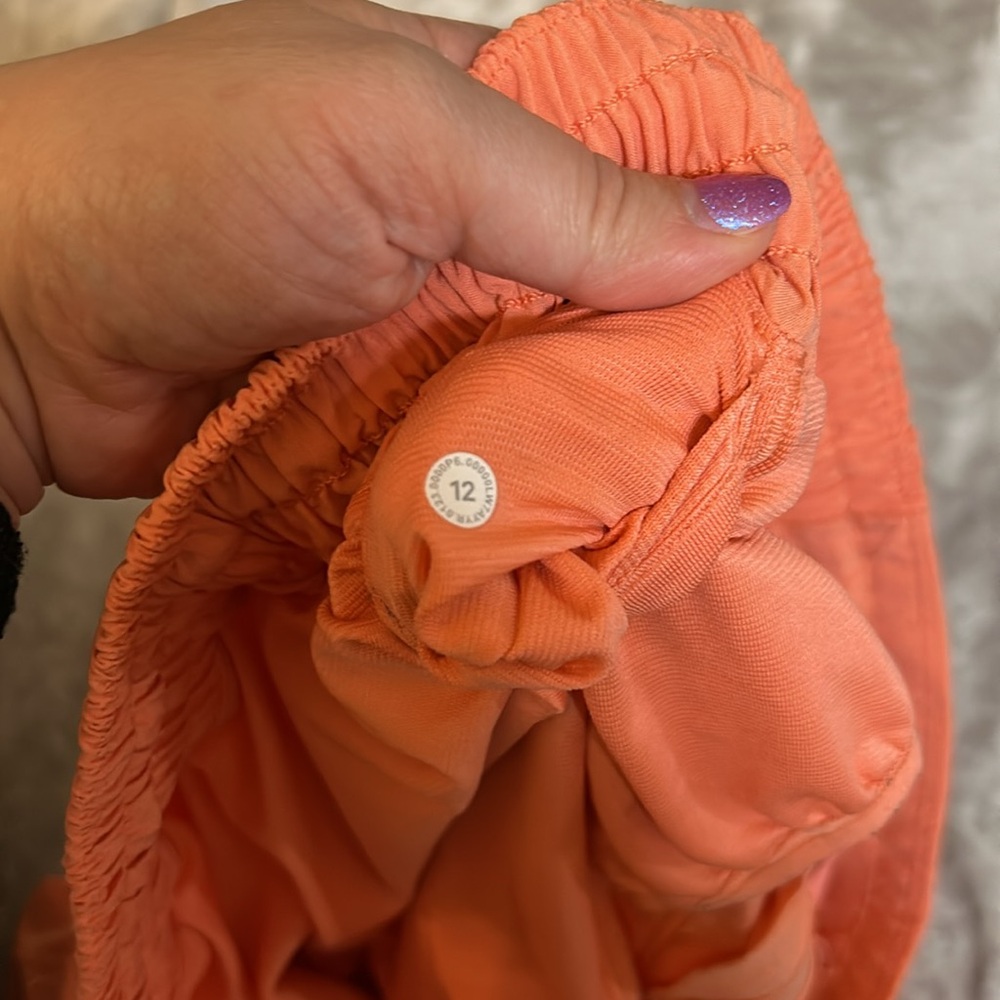 Lululemon Hotty hot high rise short in sunny coral - Picture 7 of 7